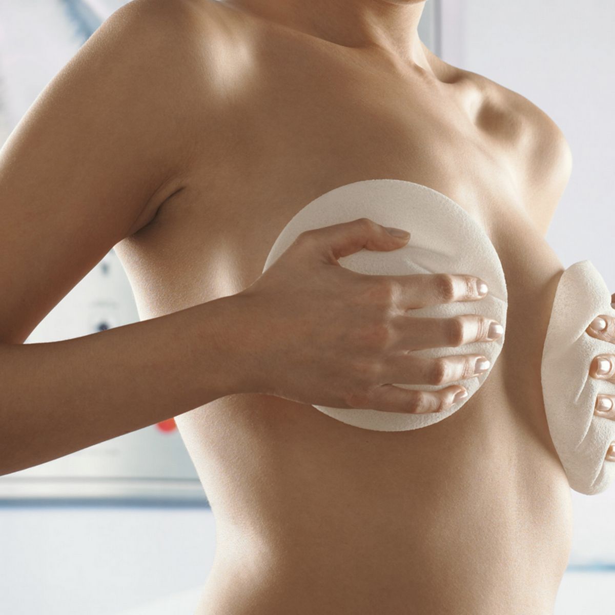 How to choose the right breast implant size adapted to your morphology ?